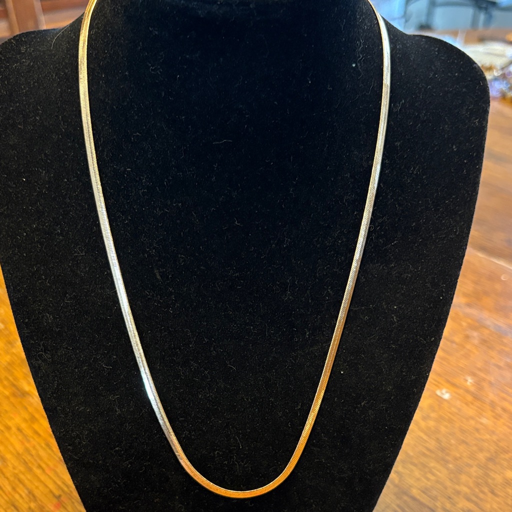Gold Plated Serpentine Style Necklace